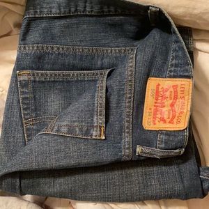 Levi jeans